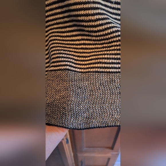 Eileen Fisher Organic Linen Sweater  White Black Striped Knit Short Sleeve PM - Picture 4 of 6